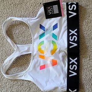 NWT- Victoria's Secret sports bra
